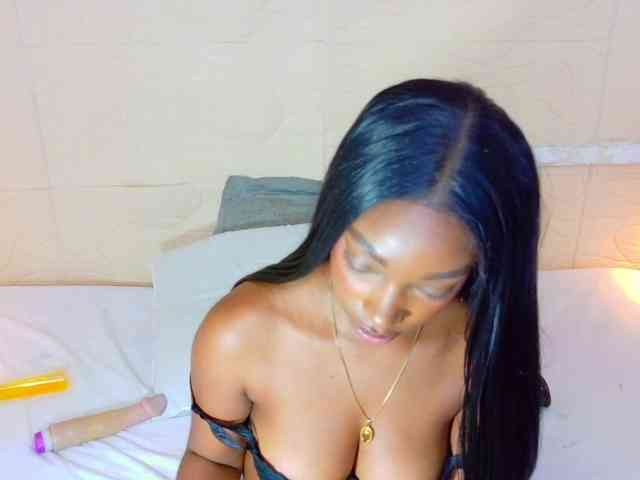 shamira-moore webcam