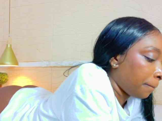 shamira-moore webcam