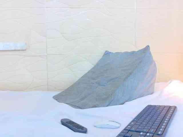 shamira-moore webcam