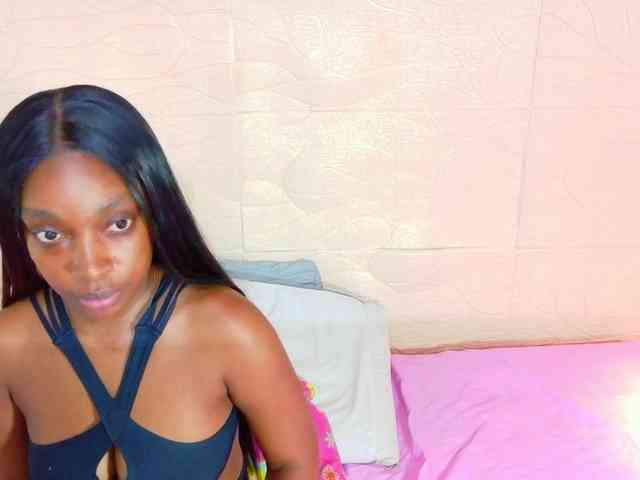 shamira-moore webcam