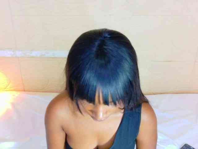 shamira-moore webcam