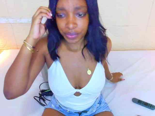 shamira-moore webcam