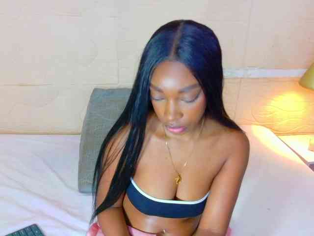 shamira-moore webcam