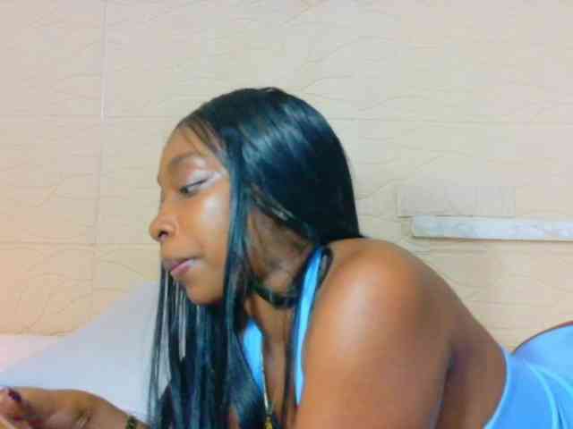 shamira-moore webcam