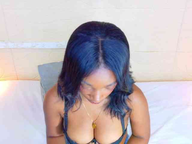 shamira-moore webcam