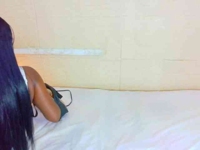 shamira-moore webcam