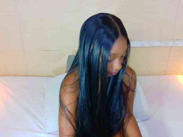 shamira-moore webcam