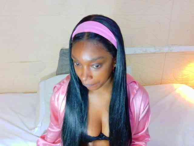 shamira-moore webcam