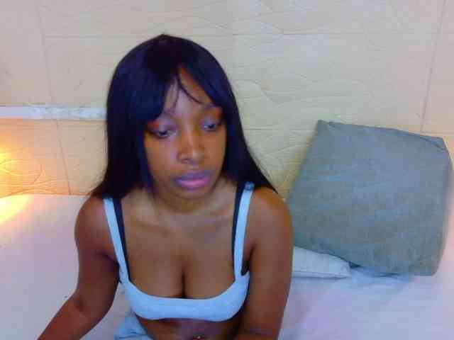 shamira-moore webcam