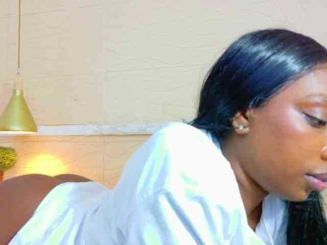 shamira-moore webcam