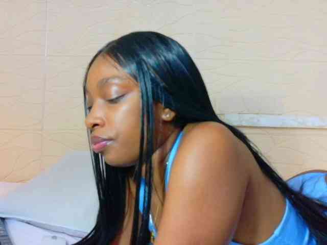 shamira-moore webcam