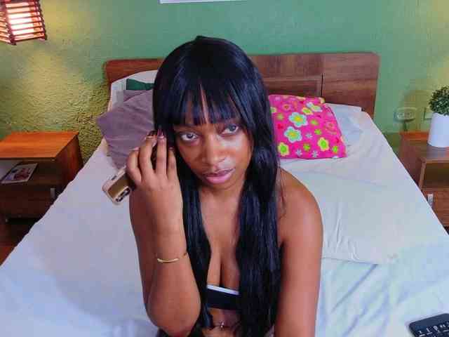 Modelo: shamira-moore