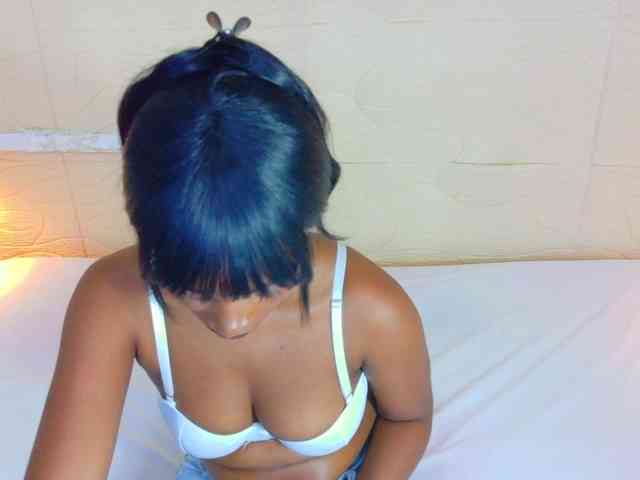 shamira-moore webcam