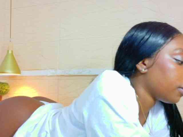shamira-moore webcam
