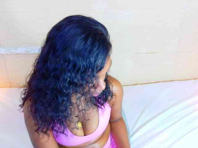 shamira-moore webcam
