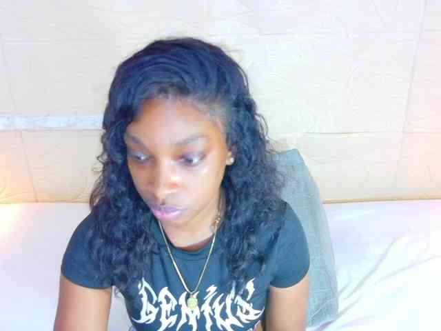 shamira-moore webcam