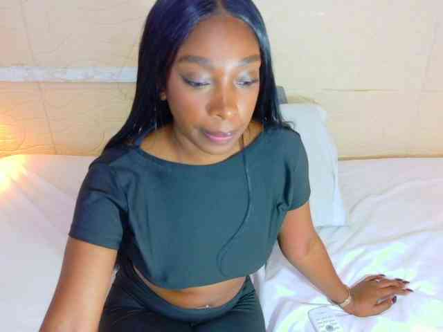 shamira-moore webcam