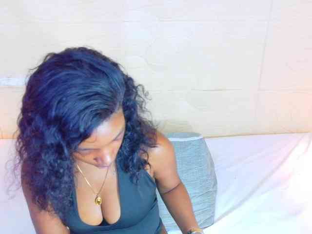 shamira-moore webcam