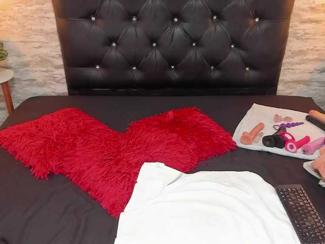 exotical-baby's BongaCams show and profile