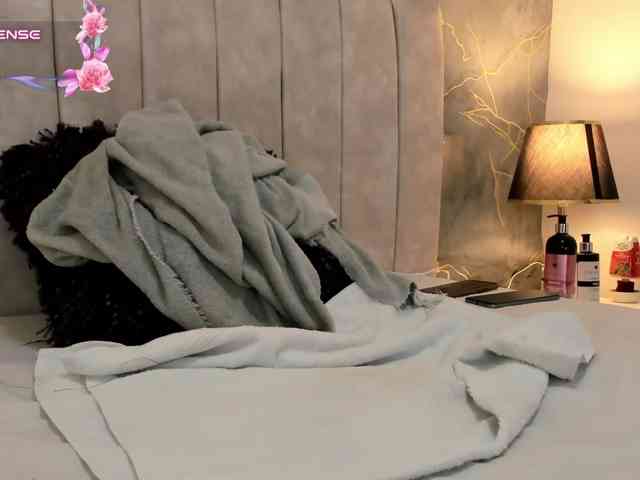 exotical-baby's live room