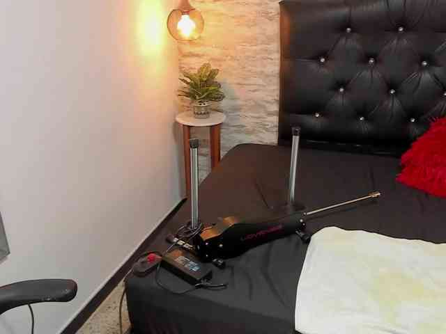 exotical-baby webcam