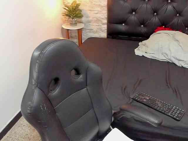 exotical-baby webcam