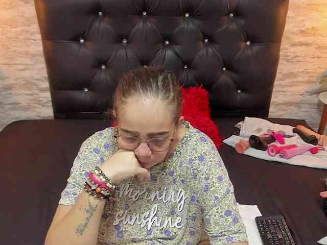 exotical-baby webcam