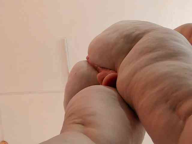 exotical-baby webcam