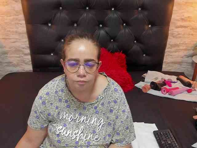 exotical-baby webcam