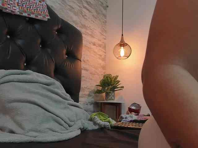 exotical-baby webcam