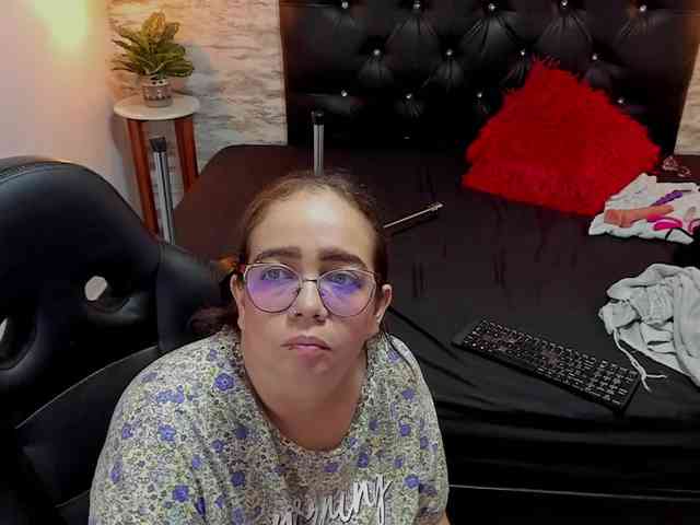 exotical-baby webcam