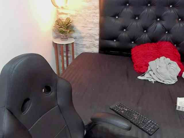 exotical-baby webcam