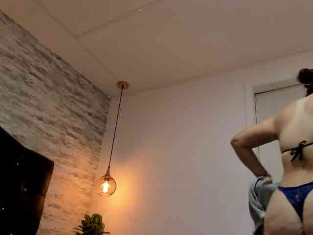 exotical-baby webcam