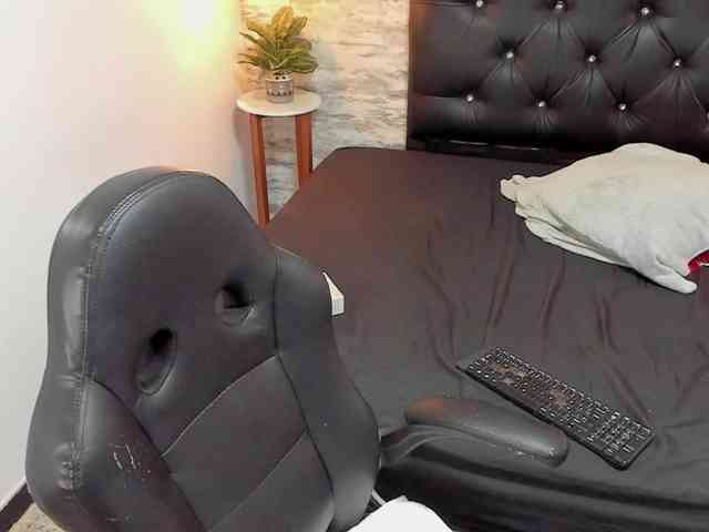 exotical-baby webcam