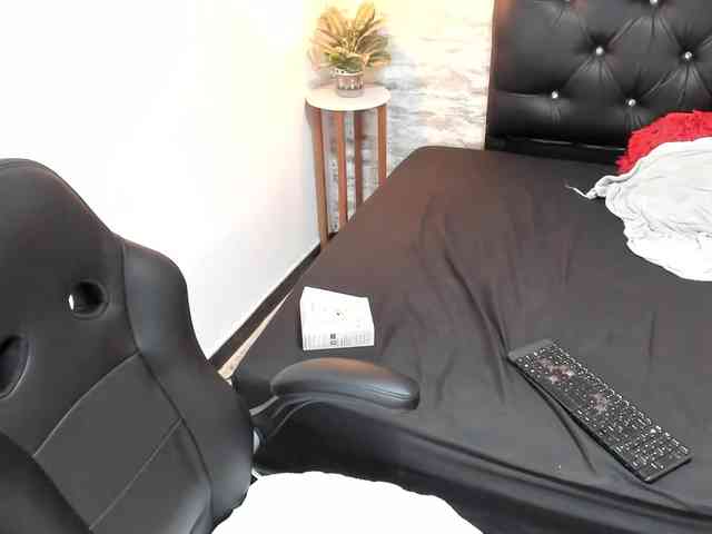 exotical-baby webcam