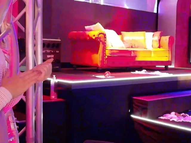 DanaKareninaxxx