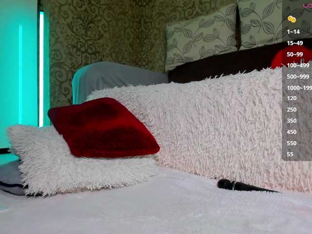 DanaKareninaxxx — live female cam