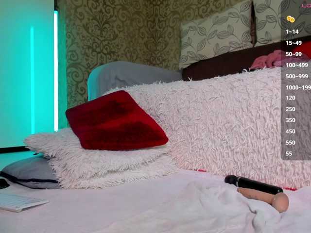 DanaKareninaxxx live cam on BongaCams