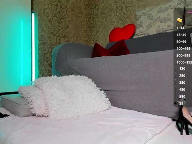 DanaKareninaxxx webcam