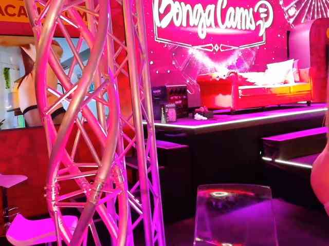 DanaKareninaxxx