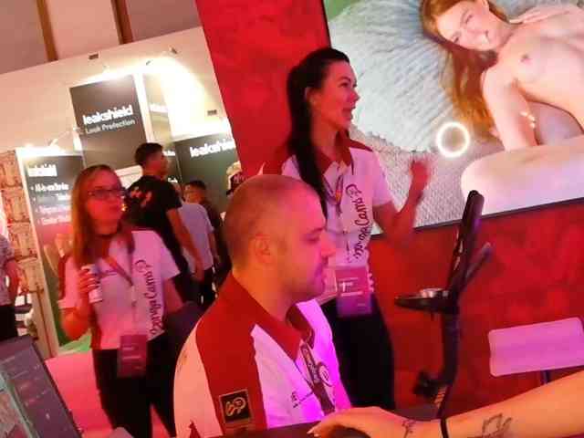 DanaKareninaxxx