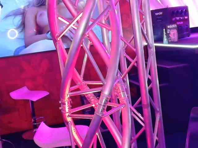 DanaKareninaxxx