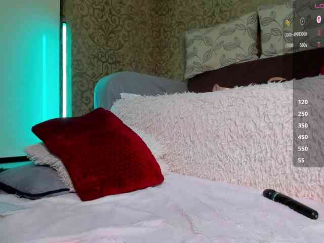 DanaKareninaxxx webcam