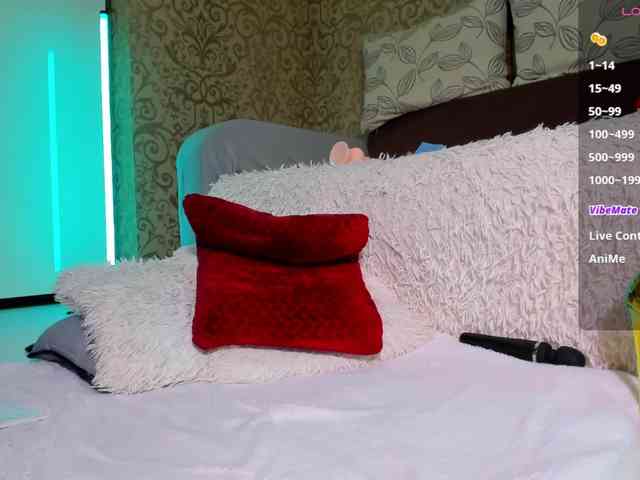 DanaKareninaxxx webcam