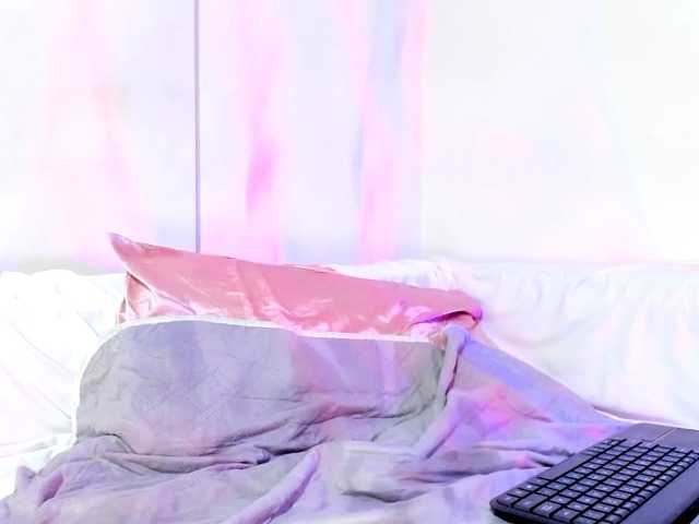 SaraDuque live cam preview