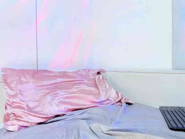 SaraDuque webcam