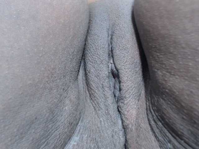 RACHELL-HOT