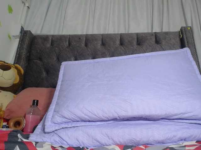 RACHELL-HOT's BongaCams show and profile