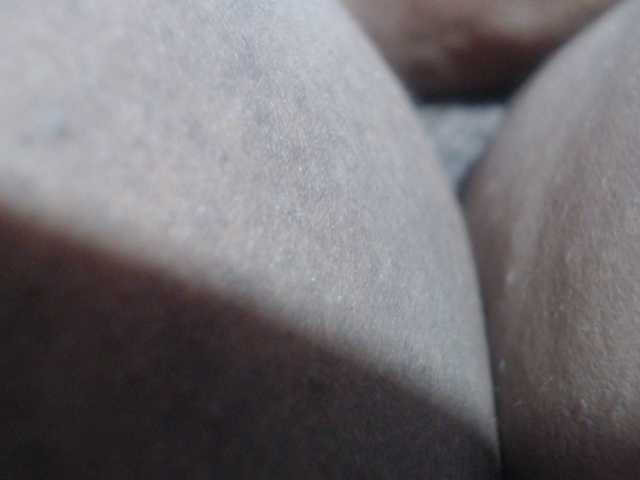 RACHELL-HOT, en directo ahora en BongaCams