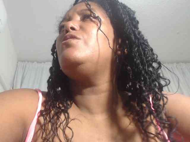 RACHELL-HOT webcam